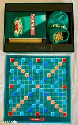 Scrabble Classique, Jeu de Société et de Lettres image 4