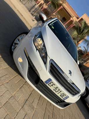 Peugeot 308 image 2