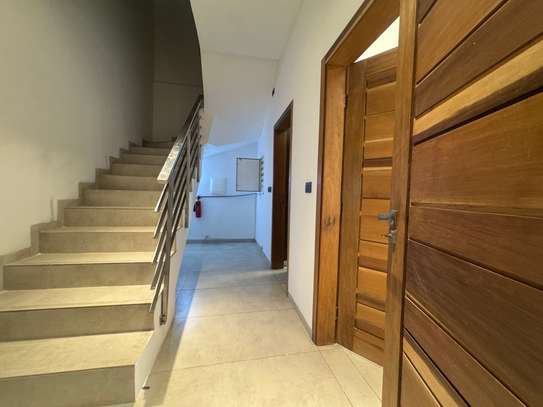 Duplex F 5 à louer sur corniche de Ouakan image 14