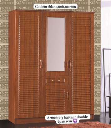 Armoire de rangement 4 battants image 6
