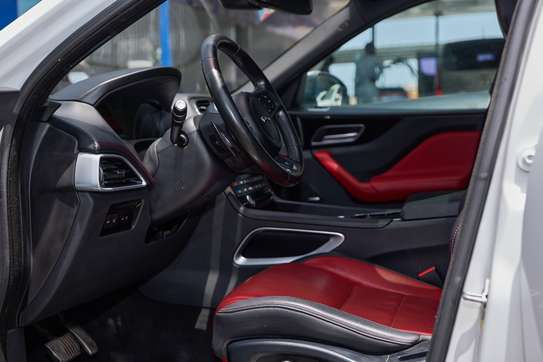 Jaguar F-PACE 2018 – SUV Premium Full Option image 8