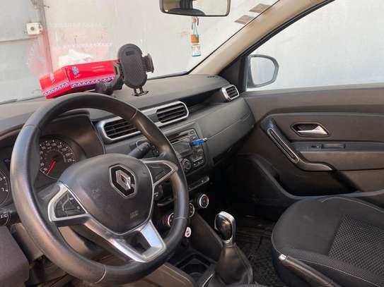 RENAULT Duster 2018  4WD image 4