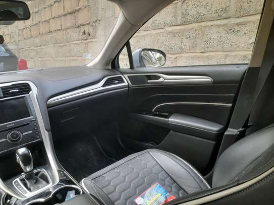 Ford fusion hybride image 4