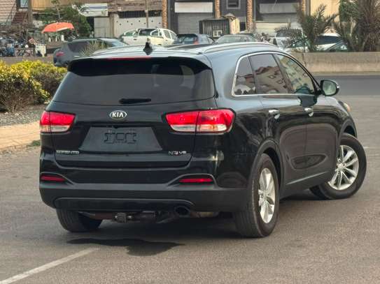 KIA SORENTO 7 places image 5