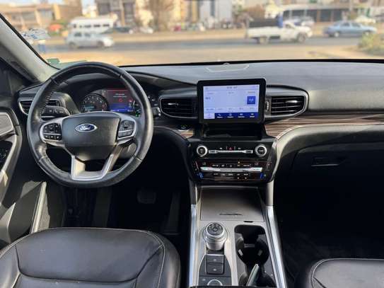 FORD EXPLORER LIMITED ANNÉE 2021 4C 2.3L image 10