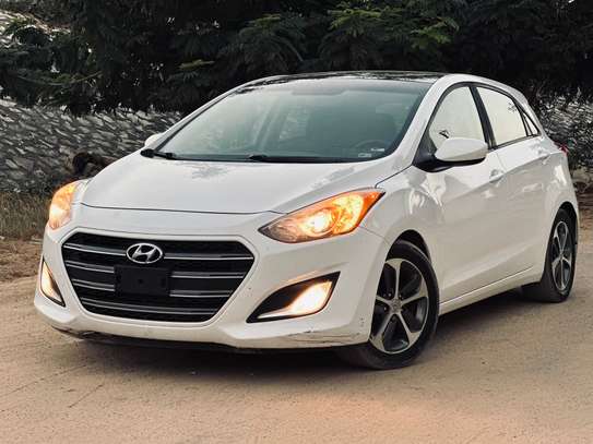 Hyundai Elantra GT 2017 venant image 14