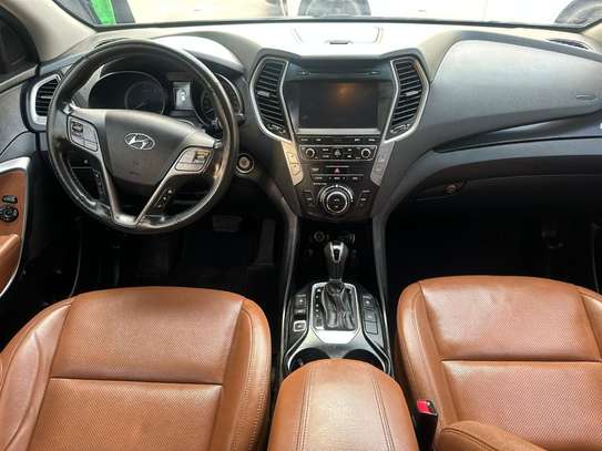 Hyundai santafe 2016 image 7