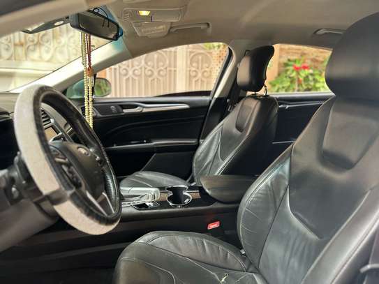 Ford fusion titanium image 9