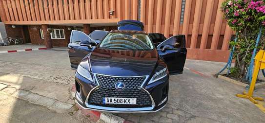 Lexus image 4