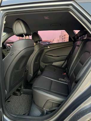 Hyundai Tucson image 9