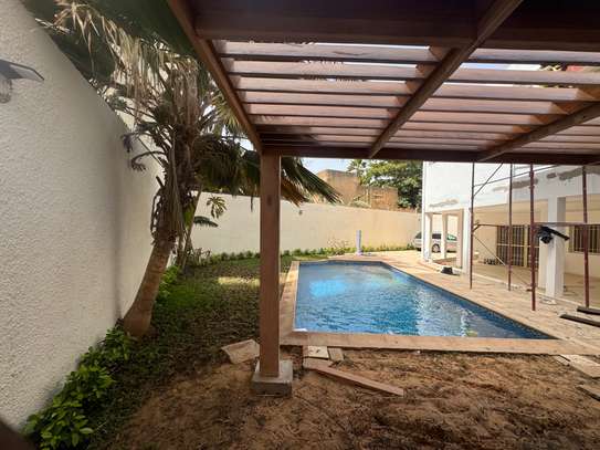 Villa à louer à la cité africa à 2 pieds de jean Mermoz image 12