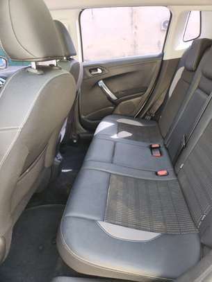 Peugeot 2008 2016 image 7