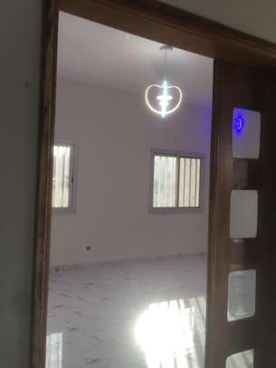 Appartement a louer a Ndiakhirate image 4