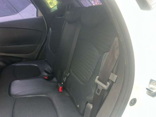 RENAULT QM3 2016/2017 image 5