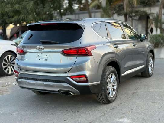 HYUNDAI SANTAFÉ 2019 image 3