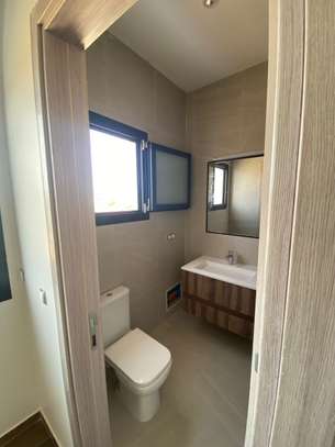 Belle villa à vendre à La Somone - Quartier Les Aigrettes image 7
