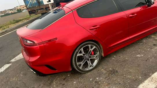 Kia stinger 2018 image 13
