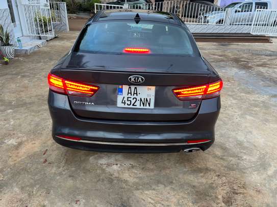 Kia optima 2017 full option image 5