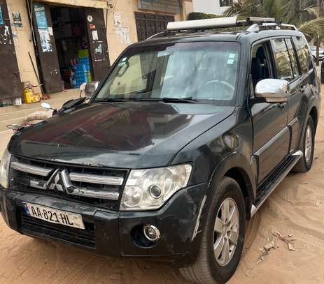 Mitsubishi pajero image 8