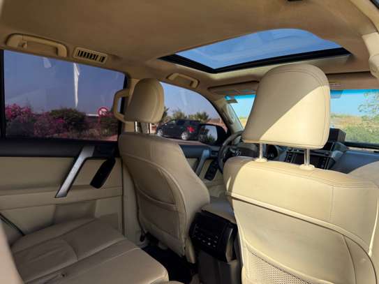 Toyota prado VX image 8