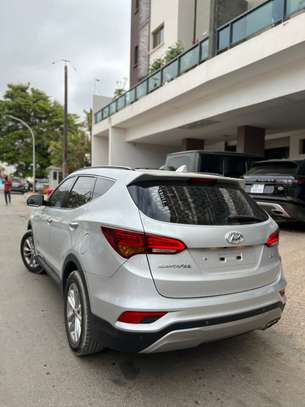 Hyundai santafé 🔘 Année :  2016 image 13