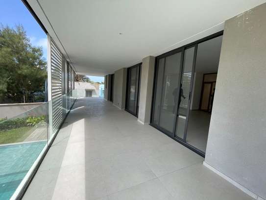 Appartement moderne neuf lumineux avec espaces paysagers image 6