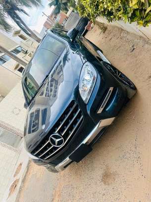 Mercedes mel 350 image 4