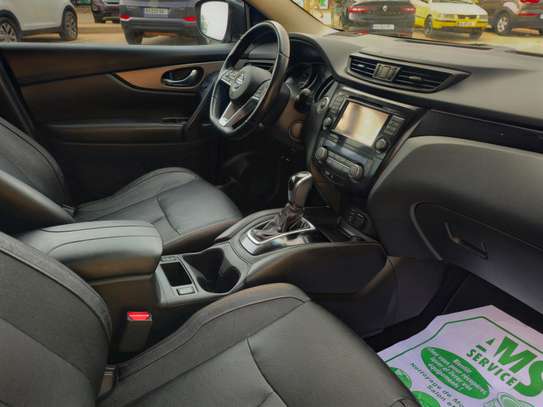 Nissan Rogue Sport SL AWD 2017 image 4