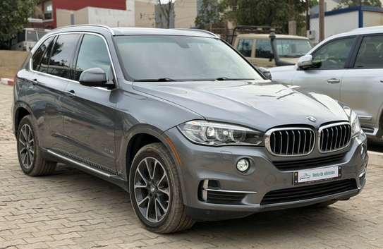 BMW X5 xDrive 2017 image 2