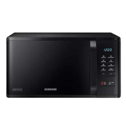 MICRO ONDE 23LITRES SAMSUNG image 1