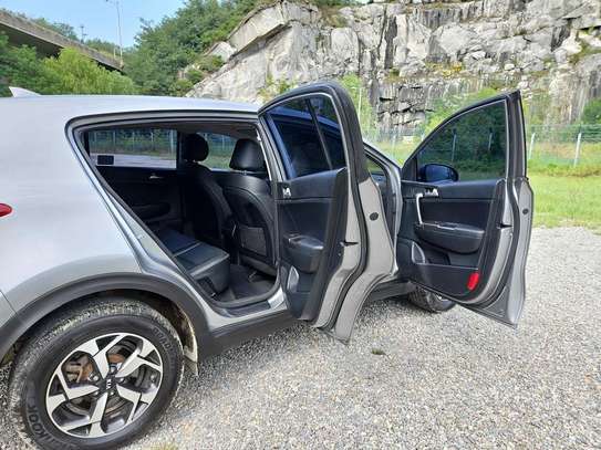 KIA Sportage 2022 image 5