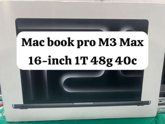 Mac book pro M3 max 16 inch 1 tera 48G 40 C image 1