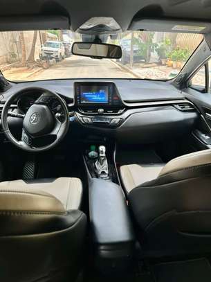 TOYOTA C-HR 2019 image 15