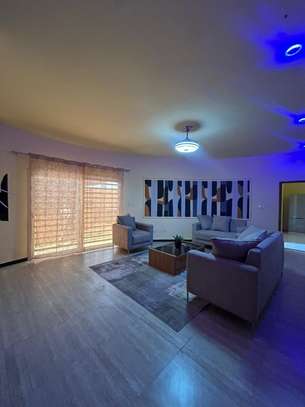 Villa meublé de 10 chambres à Somone avec 2 piscine image 8