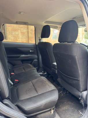 Mitsubishi Outlander 2017 image 6