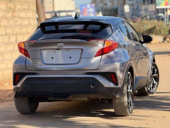 TOYOTA C-HR 2019 image 5
