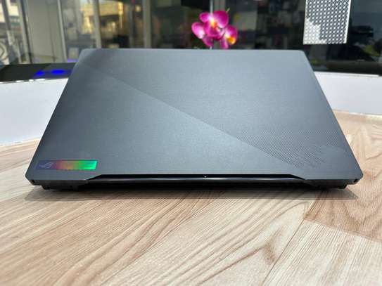 Asus Zephyrus M16 i9 13th RTX 4070 32Go 1To Gaming image 9