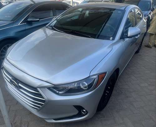 HYNDAI ELANTRA 2017 image 1