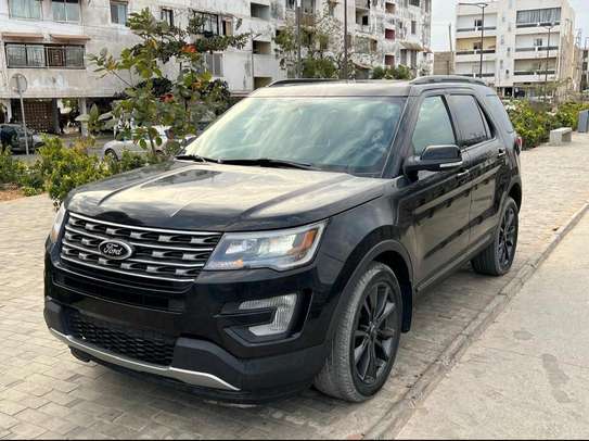 Ford explorer 2017 image 1