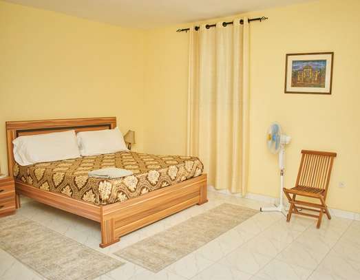 Appartement F4 à louer à sacré-cœur cpi image 2