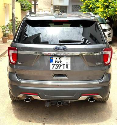 Ford Explorer Full option 7 places image 10
