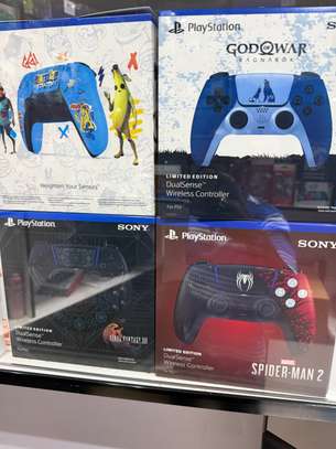 Sony manette PS5 DualSense édition limitée jeux image 3