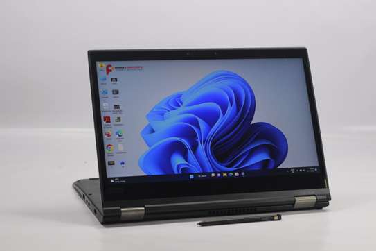 Lenovo ThinkPad X380 Yoga Avec stylets image 1