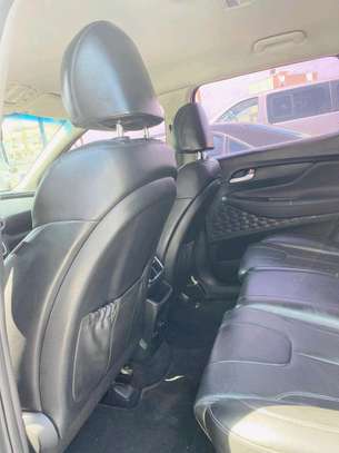 Hyundai santafe 18 19 image 8