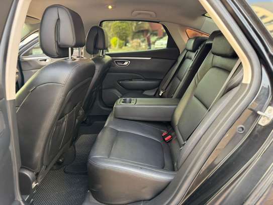 Renault m6 2017 image 6