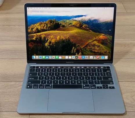MacBook Pro 13' (2020) image 1