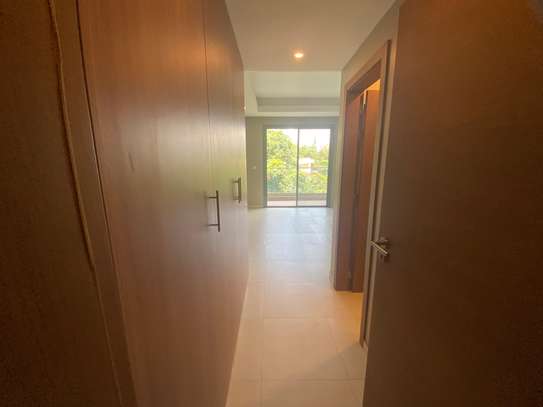Appartement f4 à louer à fann résidence image 10