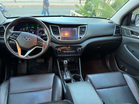 Hyundai Tucson image 9