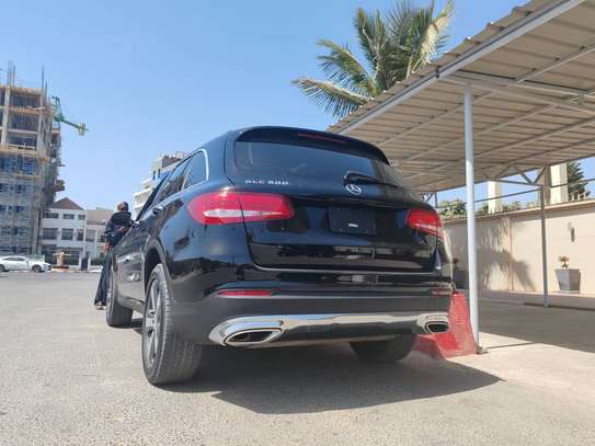 MERCEDES GLC 300. 2017 image 4