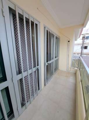 STUDIO MEUBLE A LOUER A NGOR MARINA BAY image 5